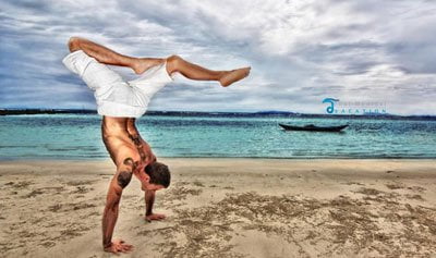 yoga-vacation-thailand-samui-phuket-hatha-beach-yoga